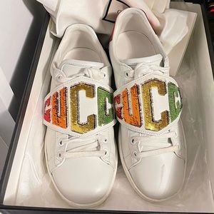 ORIGINAL GUCCI ACE SNEAKER WOTH RAINBOW PATCH SEQUIN